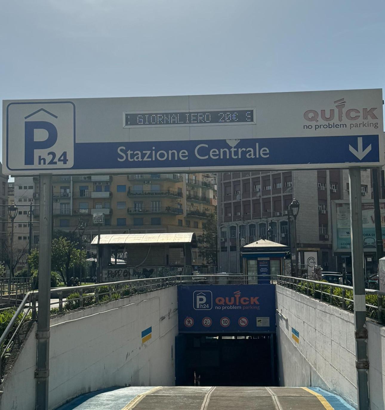 Parthenope Luxury House Affittacamere Napoli